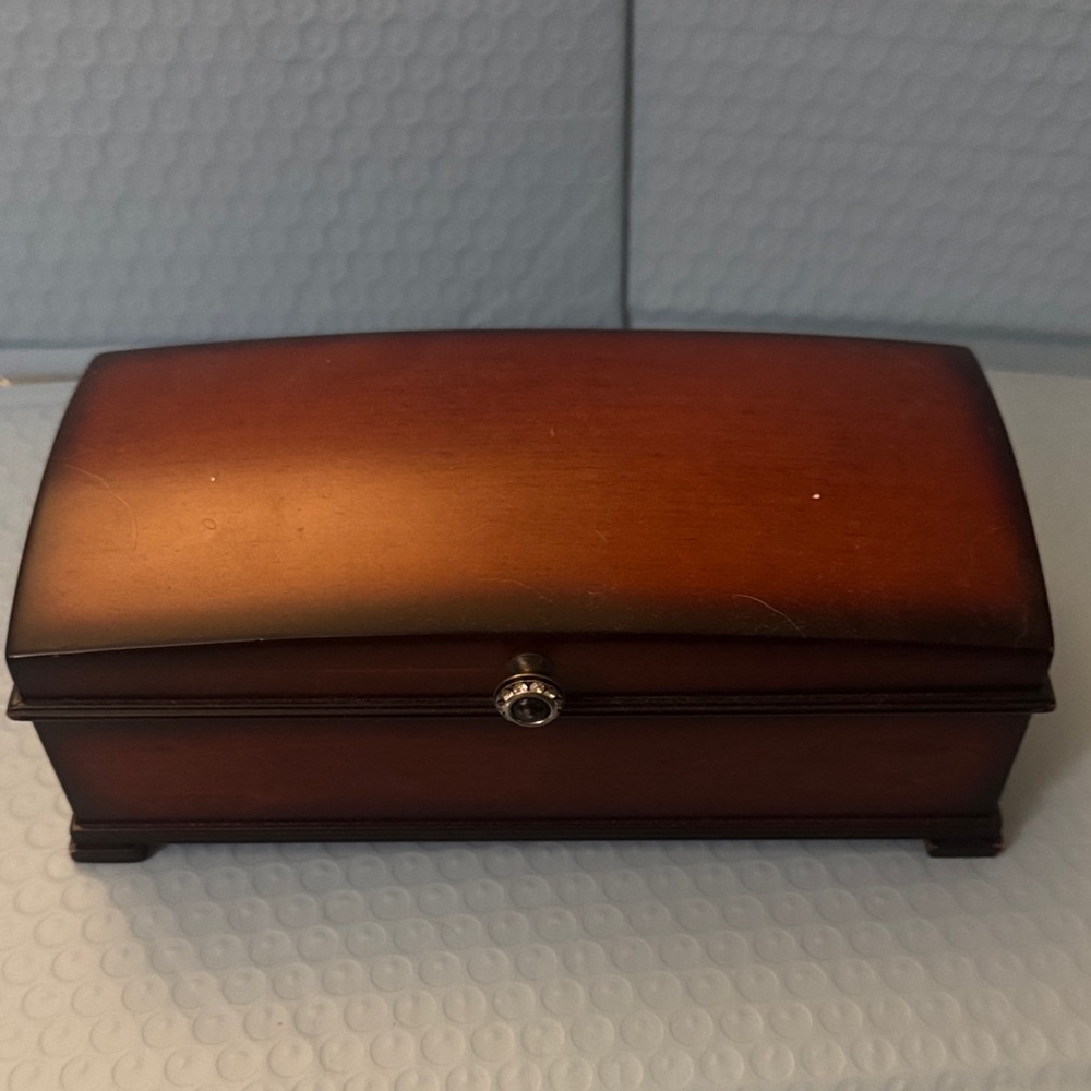 Bombay Rich Brown Wooden Box